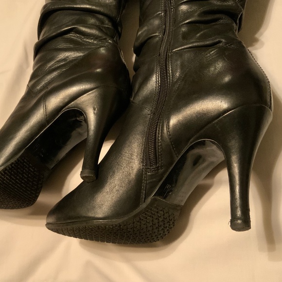 Diba Slouchy Sexy Black Heeled Leather Boots (8.5) - Picture 8 of 13
